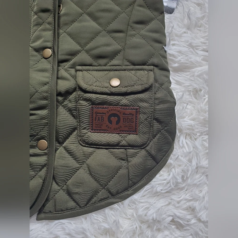 Fab Dog Quilted Barn Dog Coat Olive Green Size 16